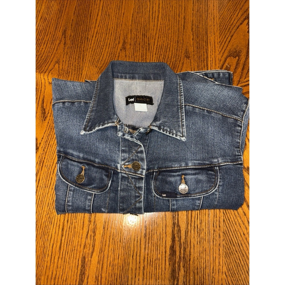 Lee Perfect Fit Women's Denim  Jean Jacket Size Size Large Dark Wash
